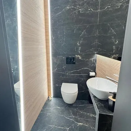 Prywatna Sauna, Jacuzzi I Bilard *